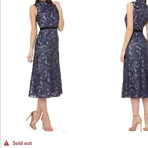 A friend gifted me this, and it’s to small for me.